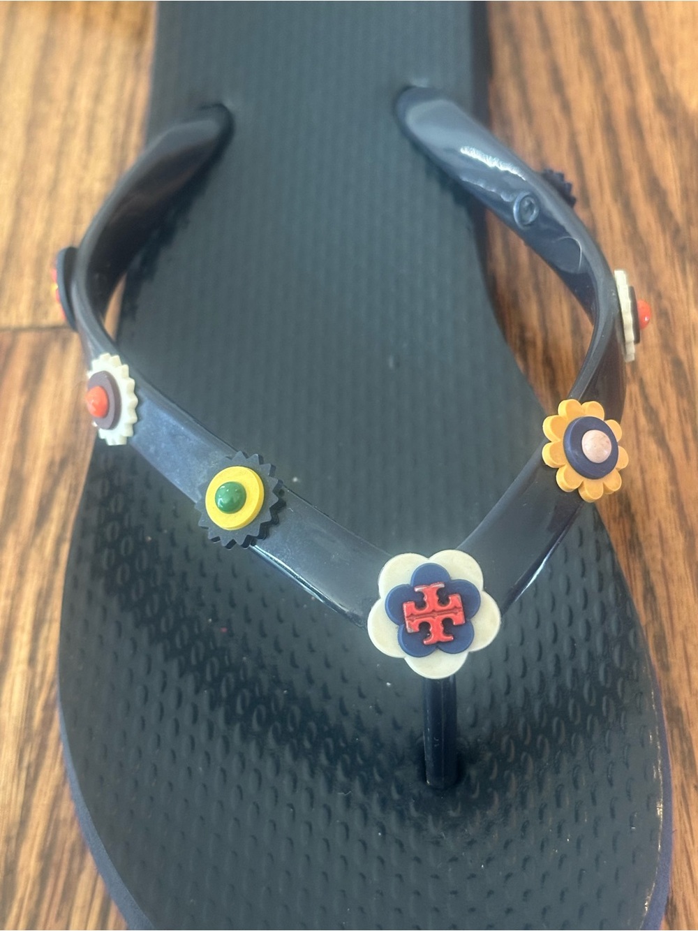 Tory Burch Marguerite 2 Rubber Jelly Flip Flop - Picture 9 of 11